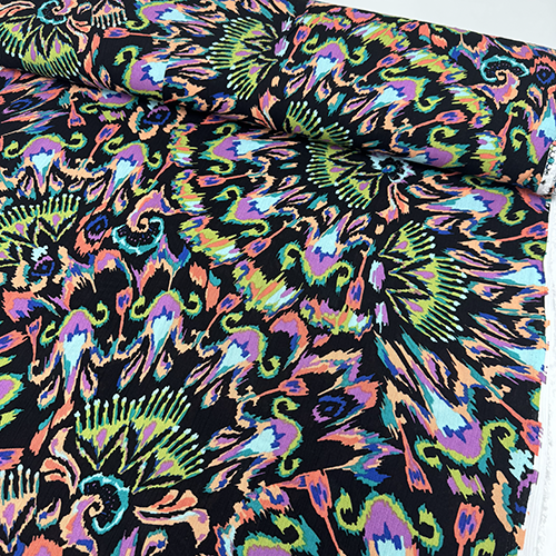 VISKOZNI CREPE PRINT 130 CM 22025-2411-180