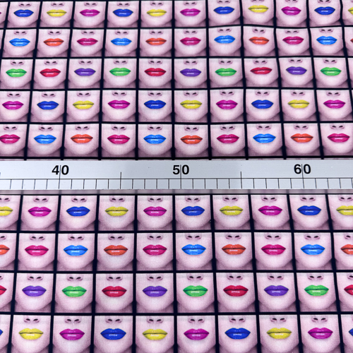 PAMUČNO PLATNO DIGITAL PRINT 140 CM 18203-LIPS - Slika 3